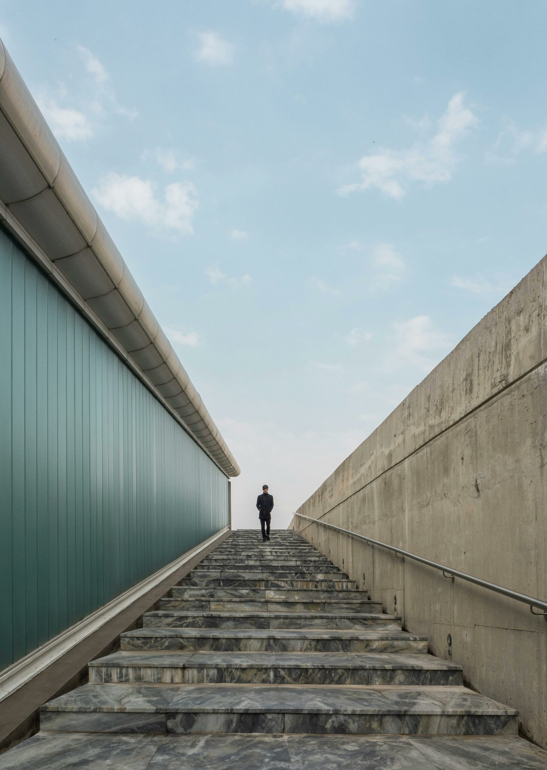 pexels-ana-benet-8242995 Feu intérieur